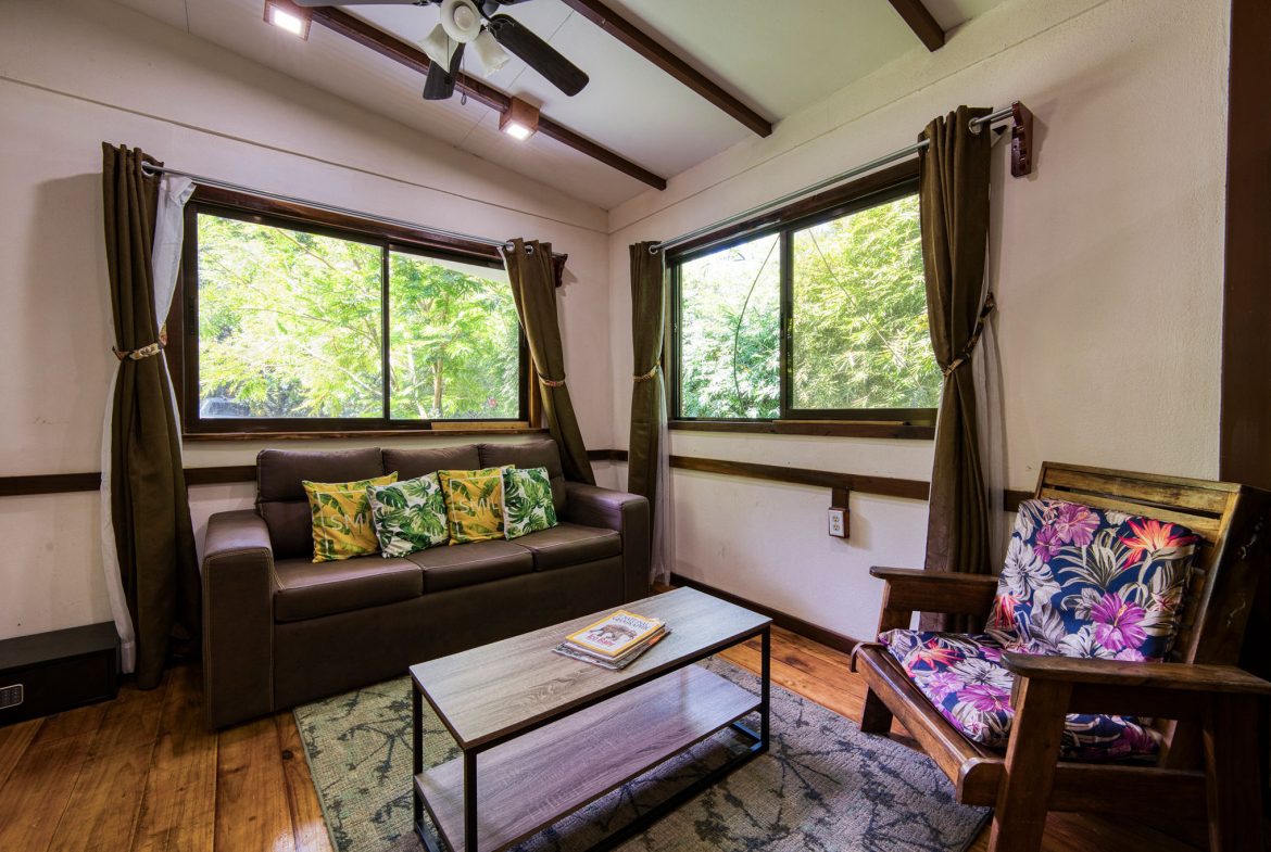 DOMINICAL HOTEL OR RETREAT WITH 13 RENTALS PLUS OWNER’S HOME