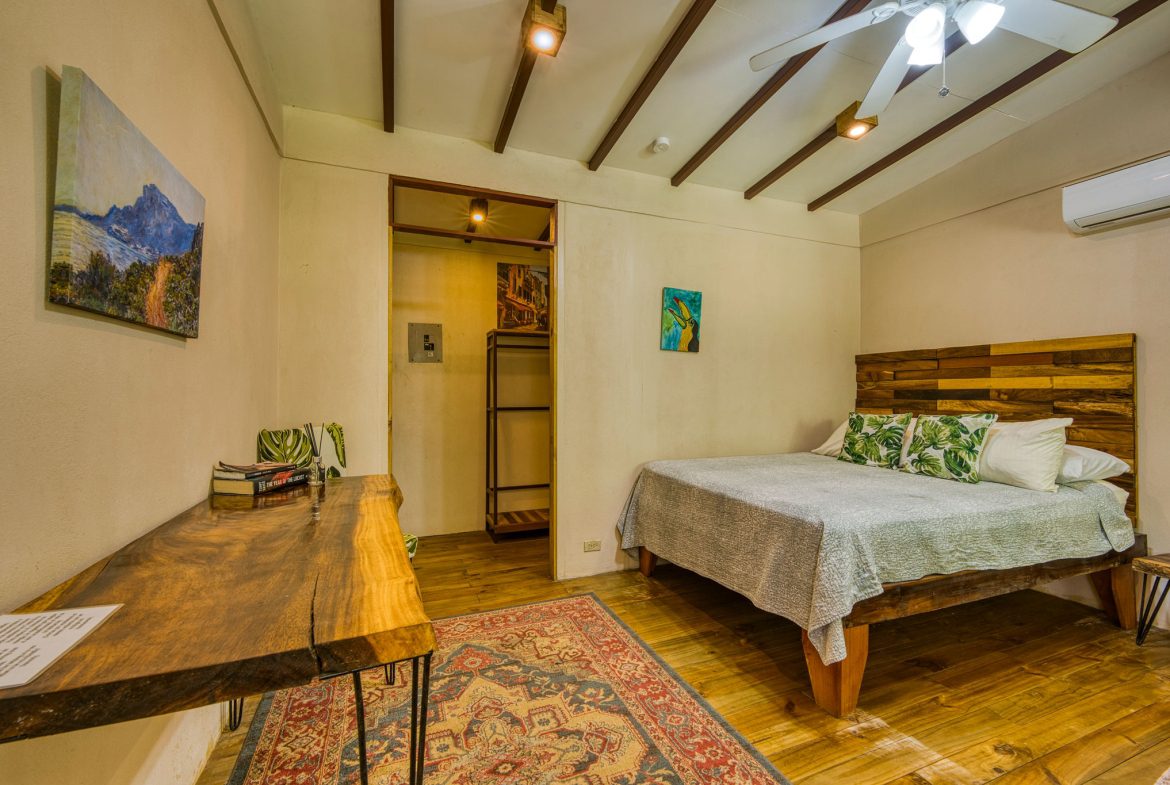 DOMINICAL HOTEL OR RETREAT WITH 13 RENTALS PLUS OWNER’S HOME