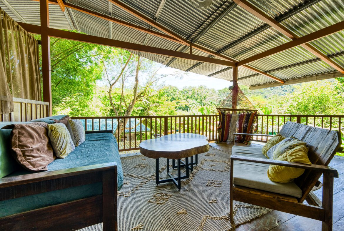DOMINICAL HOTEL OR RETREAT WITH 13 RENTALS PLUS OWNER’S HOME