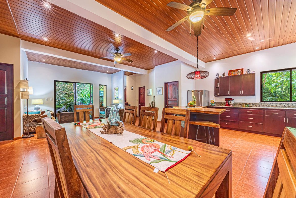 PROPERTY NEAR TO THE DOMINICAL BEACH – 0.50 ACRES