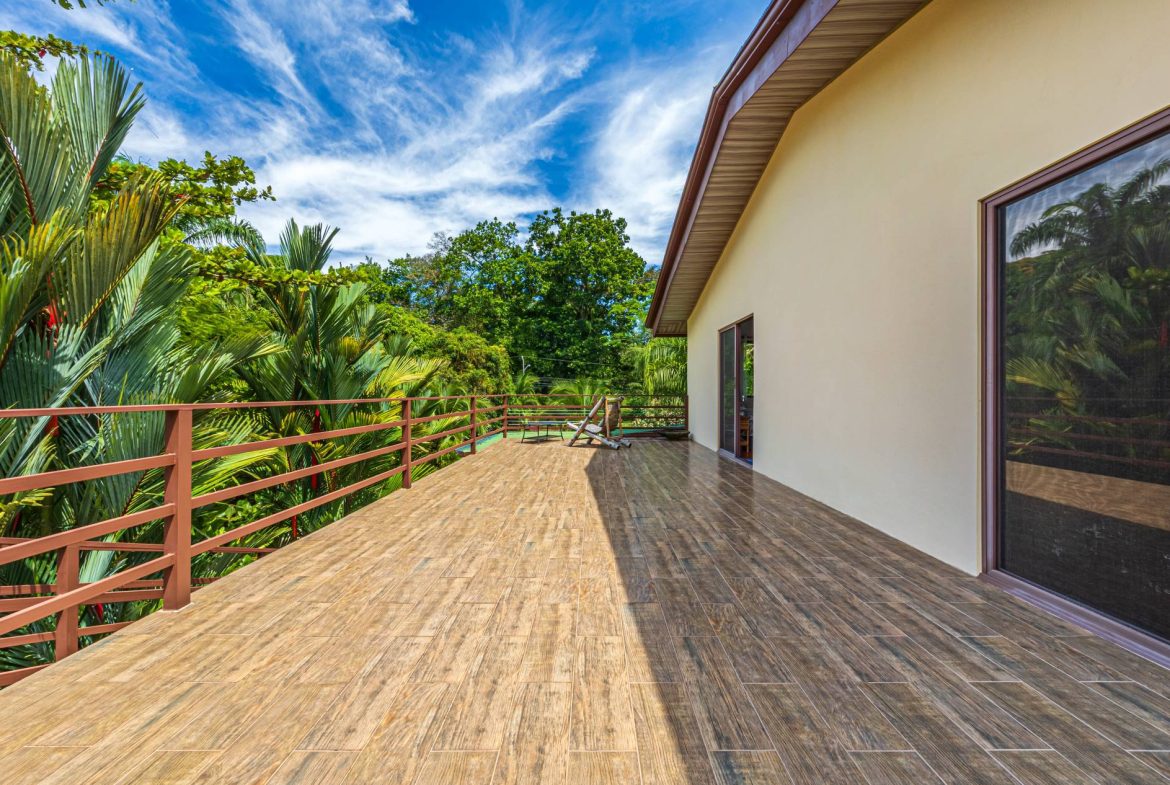 PROPERTY NEAR TO THE DOMINICAL BEACH – 0.50 ACRES