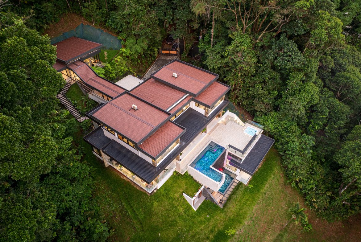 CASA KOULES – LUXURY OCEAN VIEW HOME IN COSTA VERDE ESTATES, Uvita, Costa Rica — photo 2