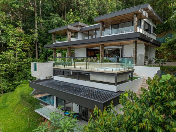 CASA KOULES – LUXURY OCEAN VIEW HOME IN COSTA VERDE ESTATES, Escaleras, Costa Rica — photo 4