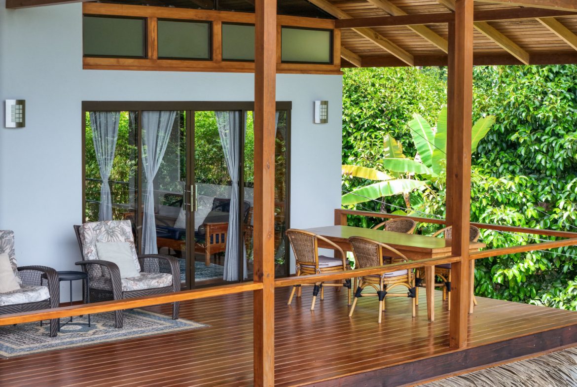 TROPICAL RETREAT IN PLATANILLO – OCEAN VIEW HOME PLUS APARTMENT IN ESTABLISHED COMMUNITY – 0.88 ACRES, Uvita, Costa Rica — photo 7