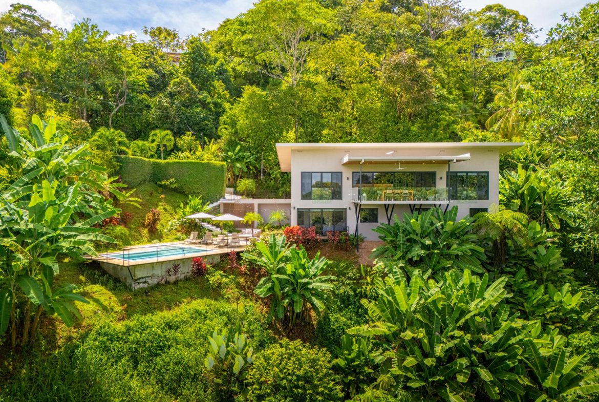 PROPERTY WITH OCEAN VIEW IN OJOCHAL – 0.76 ACRES, Uvita, Costa Rica — photo 1