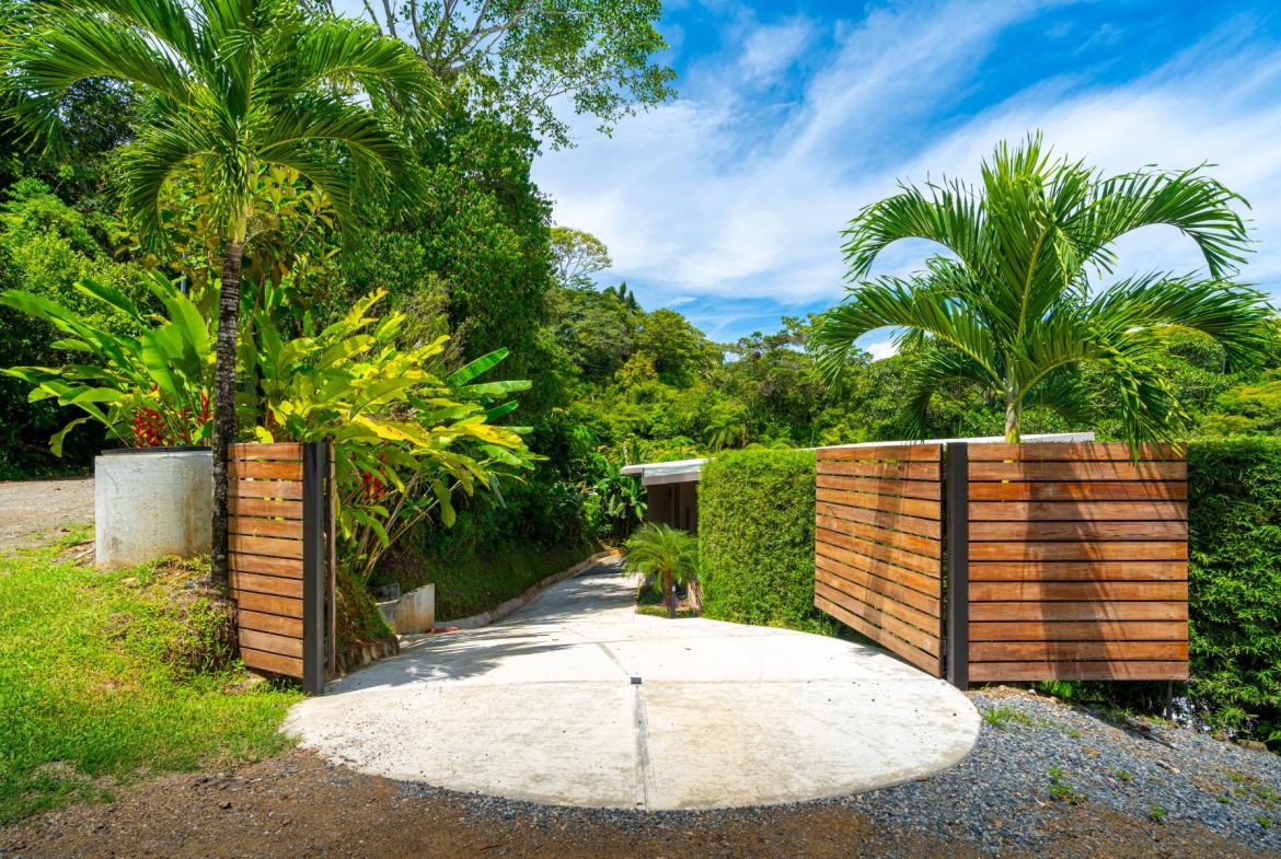 PROPERTY WITH OCEAN VIEW IN OJOCHAL – 0.76 ACRES, Uvita, Costa Rica — photo 3