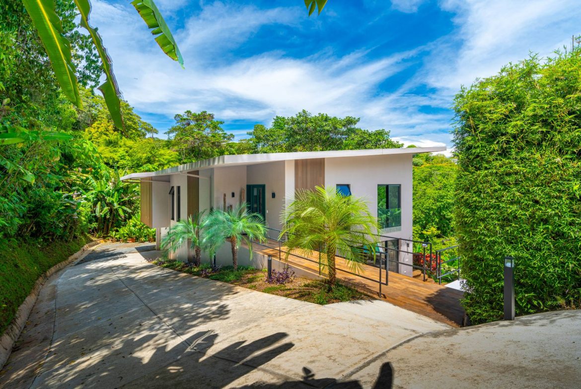 PROPERTY WITH OCEAN VIEW IN OJOCHAL – 0.76 ACRES, Uvita, Costa Rica — photo 4