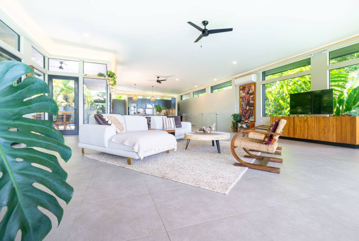 ESCALERAS MODERN HOME WITH OCEAN VIEWS DOMINICAl – 2.5 ACRES