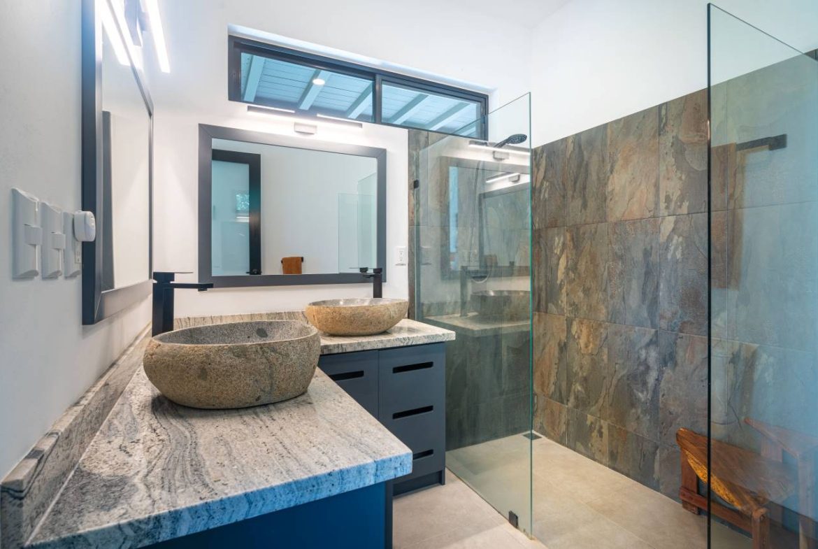 ESCALERAS MODERN HOME WITH OCEAN VIEWS DOMINICAl – 2.5 ACRES