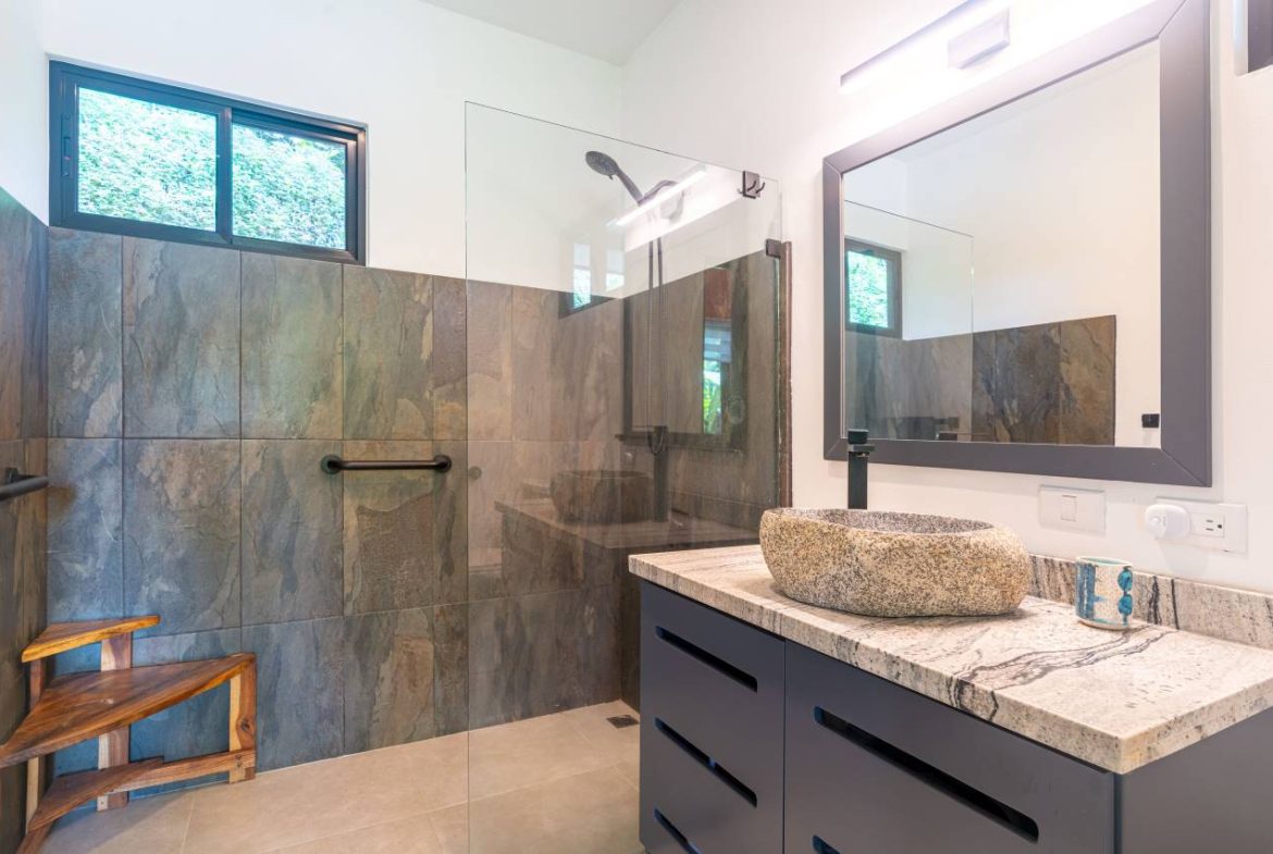 ESCALERAS MODERN HOME WITH OCEAN VIEWS DOMINICAl – 2.5 ACRES