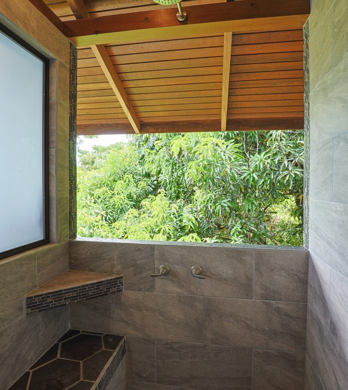 TROPICAL RETREAT IN PLATANILLO – OCEAN VIEW HOME PLUS APARTMENT IN ESTABLISHED COMMUNITY – 0.88 ACRES