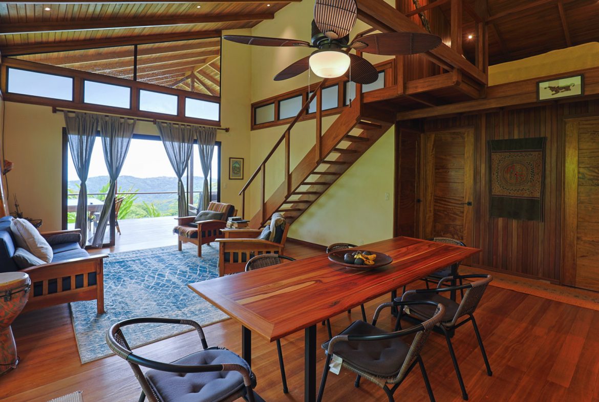 TROPICAL RETREAT IN PLATANILLO – OCEAN VIEW HOME PLUS APARTMENT IN ESTABLISHED COMMUNITY – 0.88 ACRES