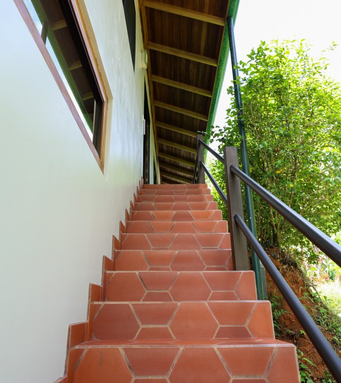 TROPICAL RETREAT IN PLATANILLO – OCEAN VIEW HOME PLUS APARTMENT IN ESTABLISHED COMMUNITY – 0.88 ACRES