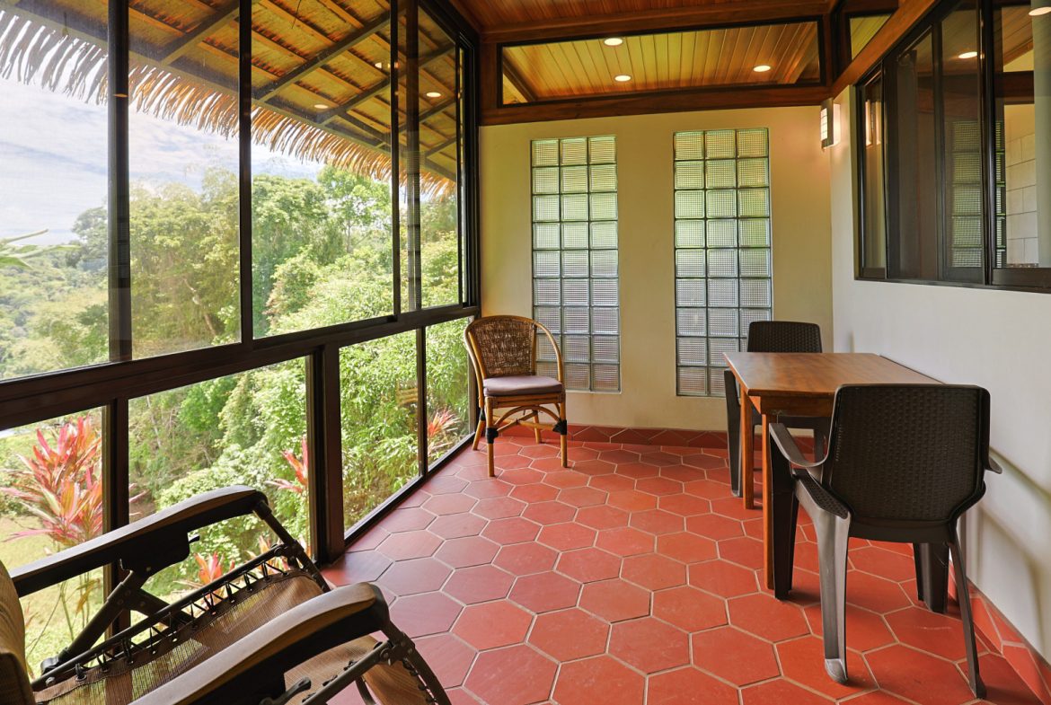 TROPICAL RETREAT IN PLATANILLO – OCEAN VIEW HOME PLUS APARTMENT IN ESTABLISHED COMMUNITY – 0.88 ACRES