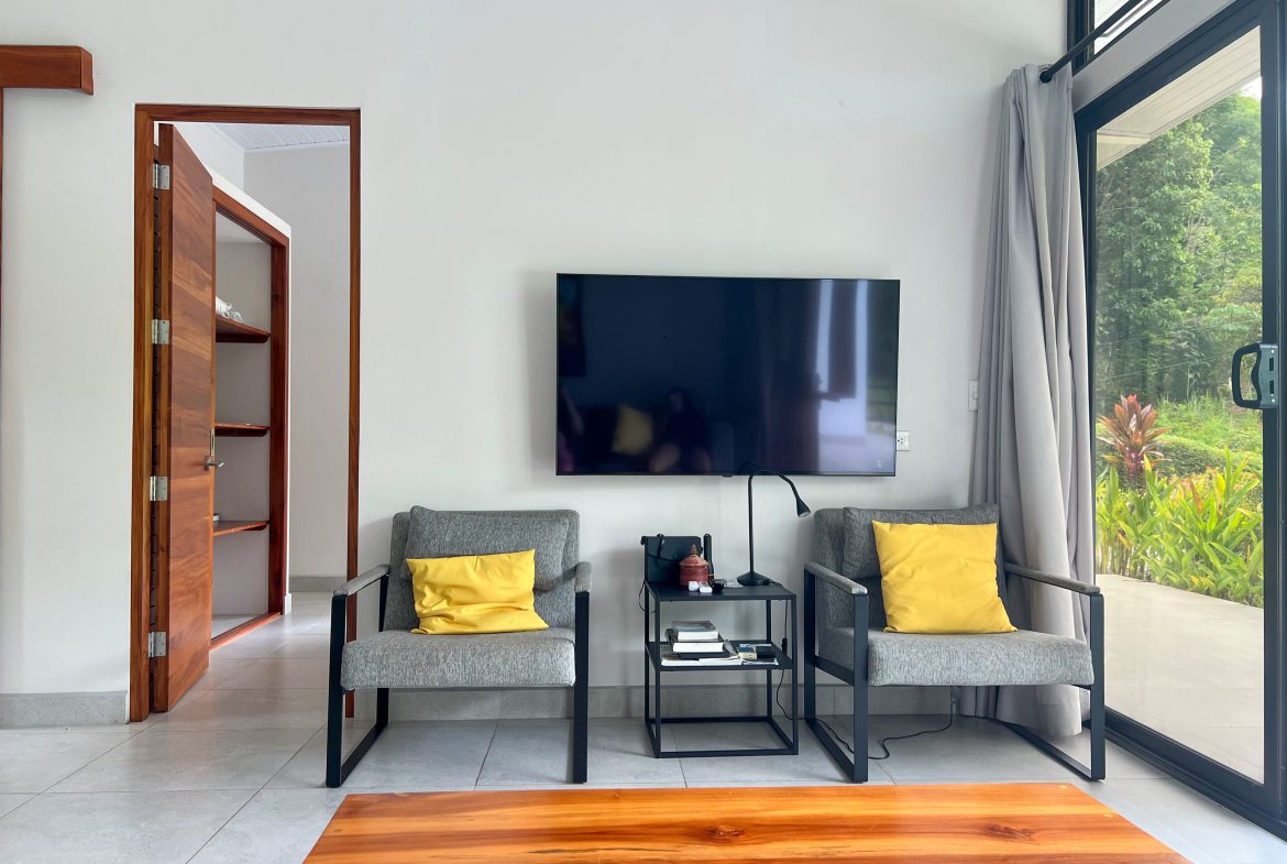 CASA CANTO DEL RÍO – A MODERN JUNGLE RETREAT WITH RIVERFRONT SERENITY & PRIVATE POOL ON 1-ACRE