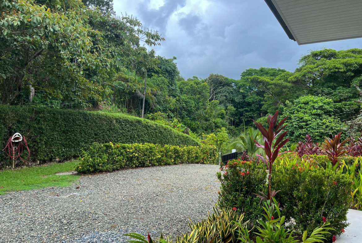 CASA CANTO DEL RÍO – A MODERN JUNGLE RETREAT WITH RIVERFRONT SERENITY & PRIVATE POOL ON 1-ACRE
