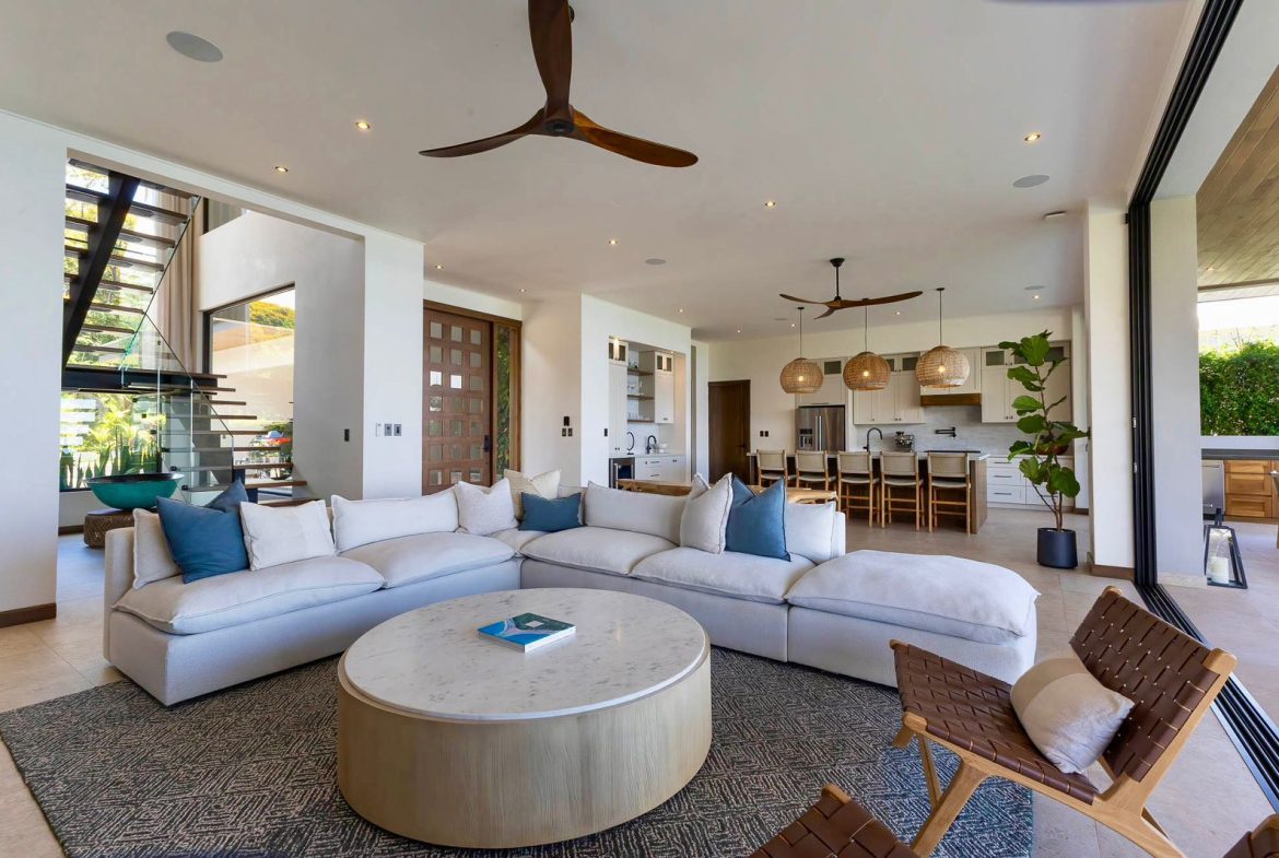 LUXURIOUS MASTERPIECE WITH FRONT ROW OCEAN AND COASTLINE VIEWS, Uvita, Costa Rica — photo 7