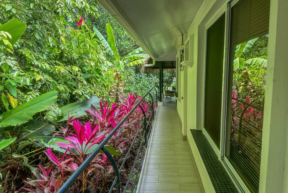 PROPERTY WITH GUEST HOUSE, IN OJOCHAL – 1.96 ACRES, Uvita, Costa Rica — photo 7