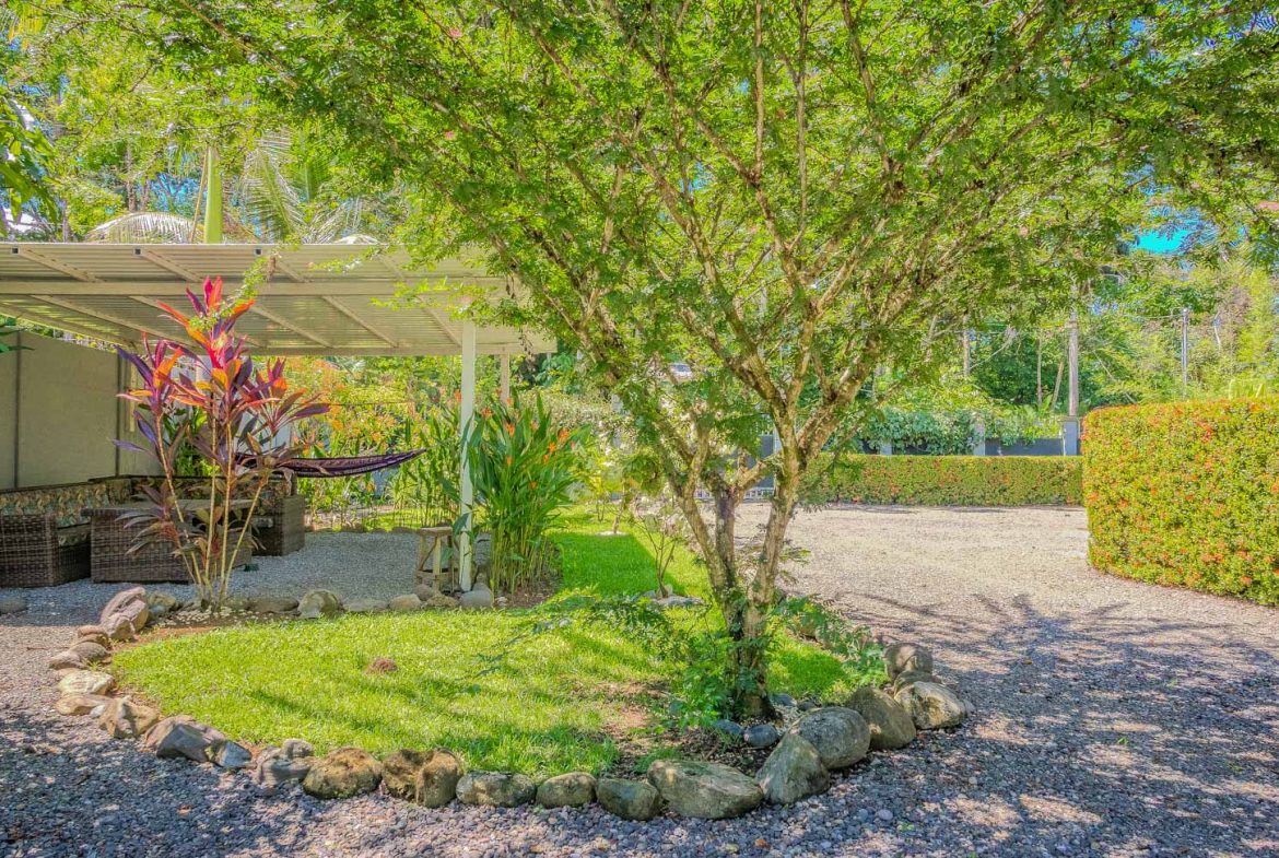 PROPERTY WITH 3 HOMES AND A POOL IN UVITA – 0.25 ACRES, Uvita, Costa Rica — photo 8