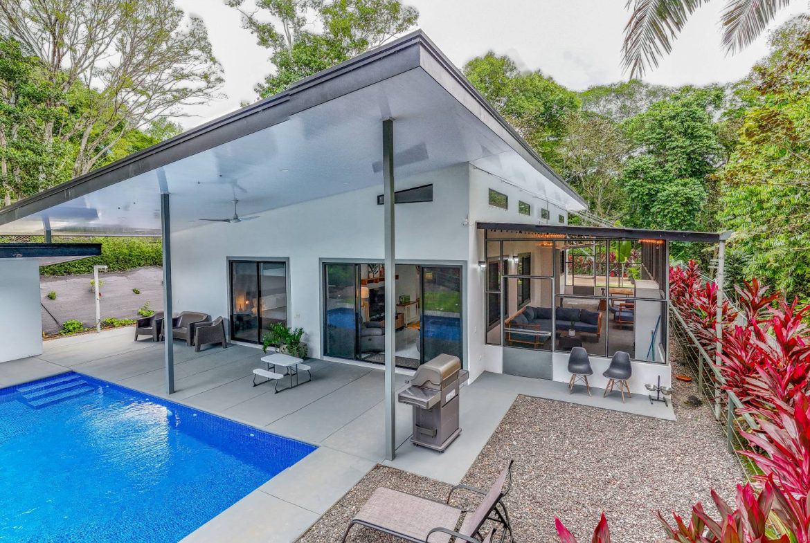 JUNGLE PROPERTY IN VENTANAS OJOCHAL – 1.9 ACRES, Uvita, Costa Rica — photo 2