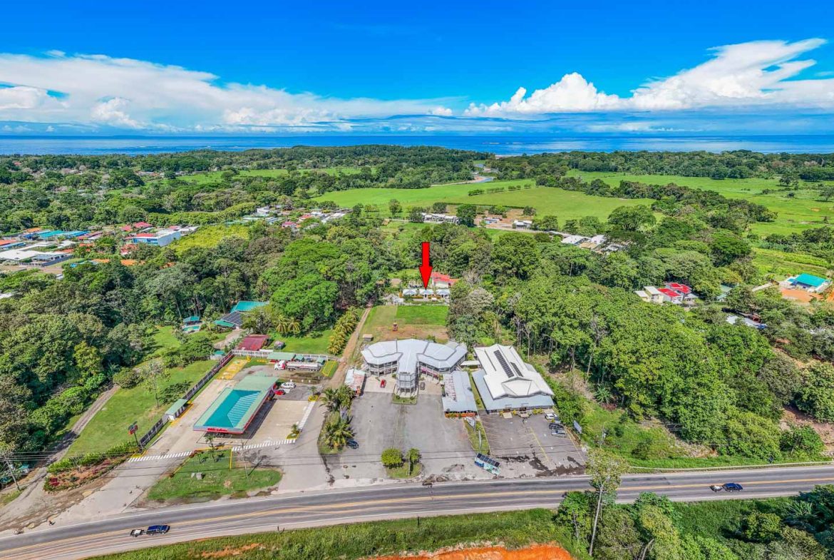 PROPERTY WITH 3 HOMES AND A POOL IN UVITA – 0.25 ACRES, Uvita, Costa Rica — photo 3