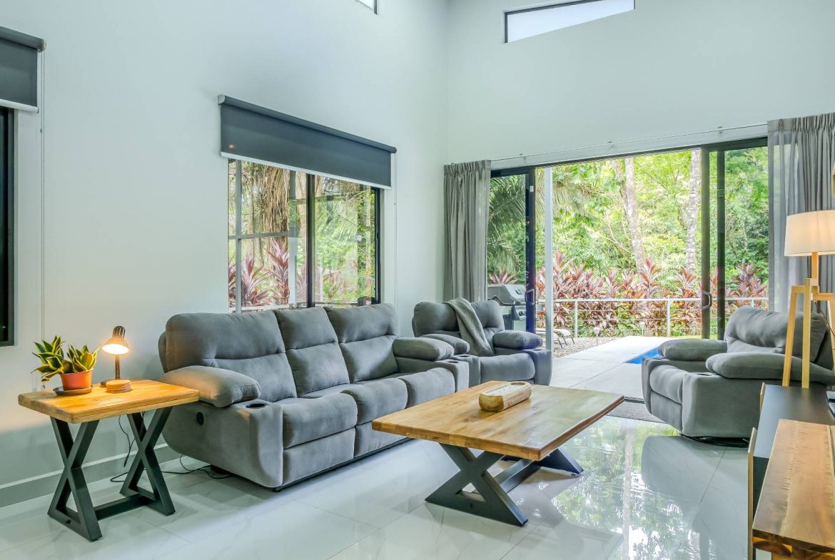 JUNGLE PROPERTY IN VENTANAS OJOCHAL –  2.19 ACRES