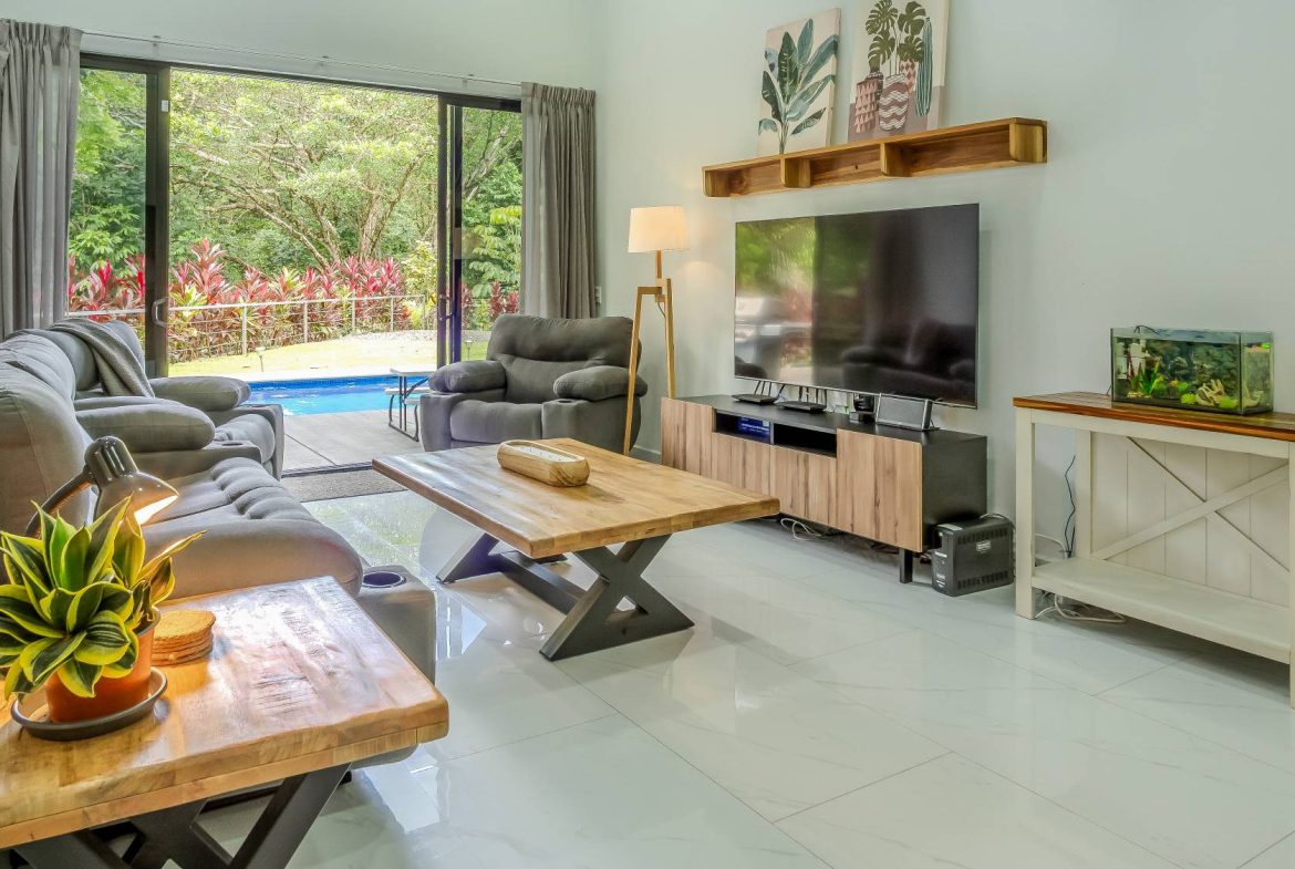 JUNGLE PROPERTY IN VENTANAS OJOCHAL –  2.19 ACRES