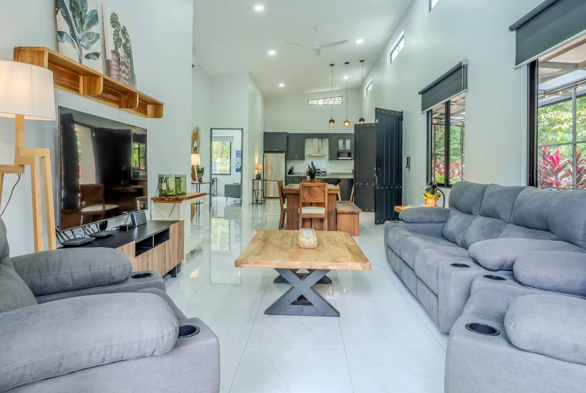 JUNGLE PROPERTY IN VENTANAS OJOCHAL –  2.19 ACRES