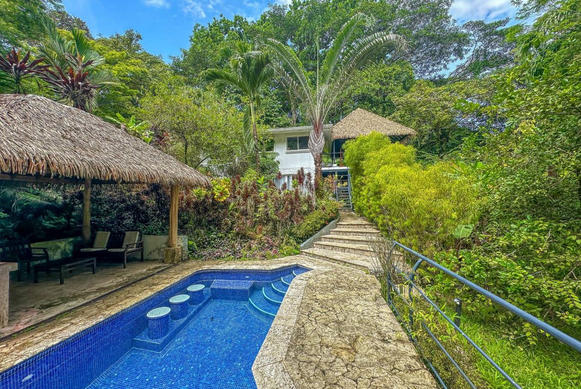 PROPERTY WITH GUEST HOUSE, IN OJOCHAL – 1.96 ACRES