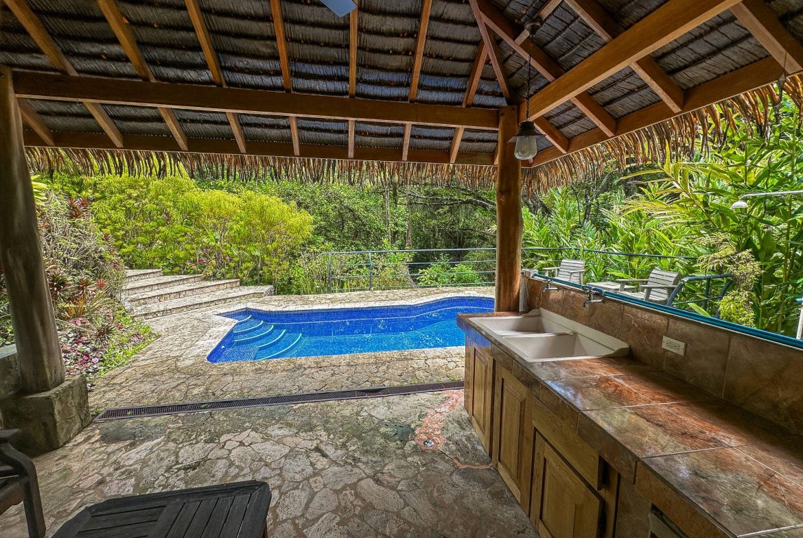PROPERTY WITH GUEST HOUSE, IN OJOCHAL – 1.96 ACRES