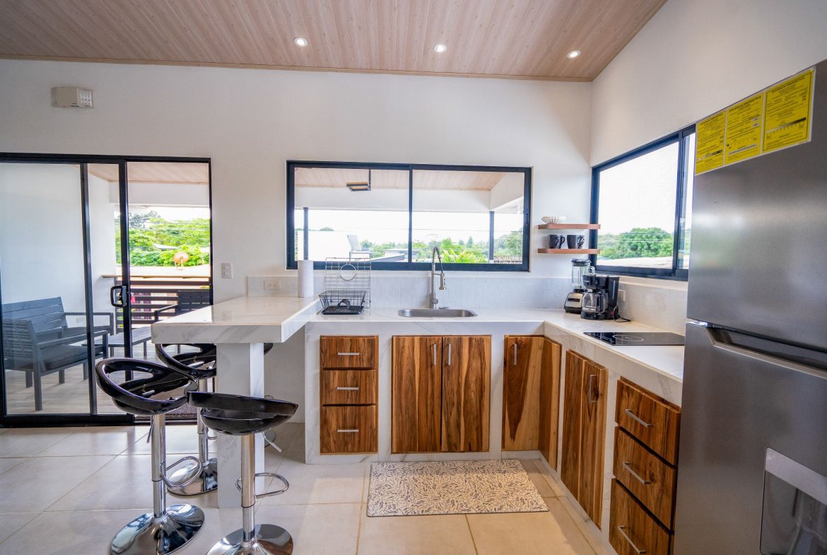 PROPERTY WITH 2 FLOORS IN BAHIA BALLENA – 0.05 ACRES, Uvita, Costa Rica — photo 5