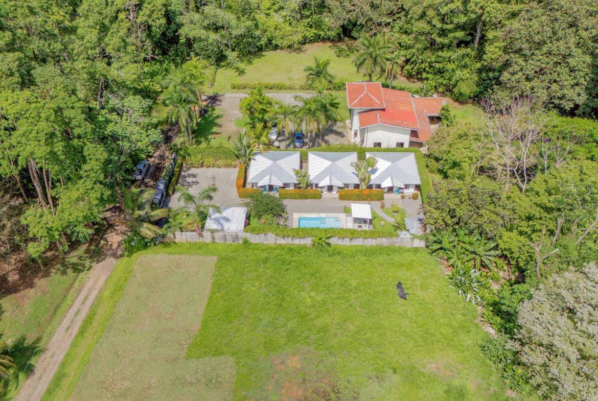 PROPERTY WITH 3 HOMES AND A POOL IN UVITA – 0.25 ACRES, Uvita, Costa Rica — photo 4