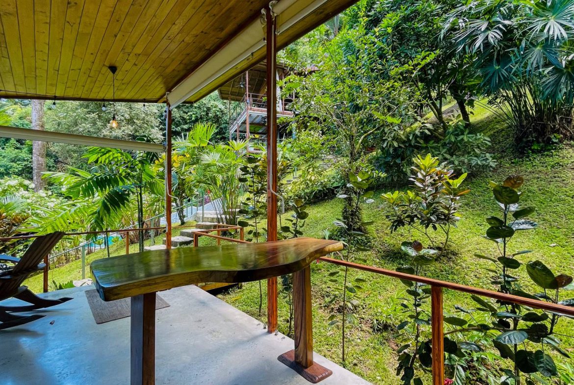 PROPERTY WITH 3  VILLAS IN PERLA THE BALLENA – 1.71 ACRES
