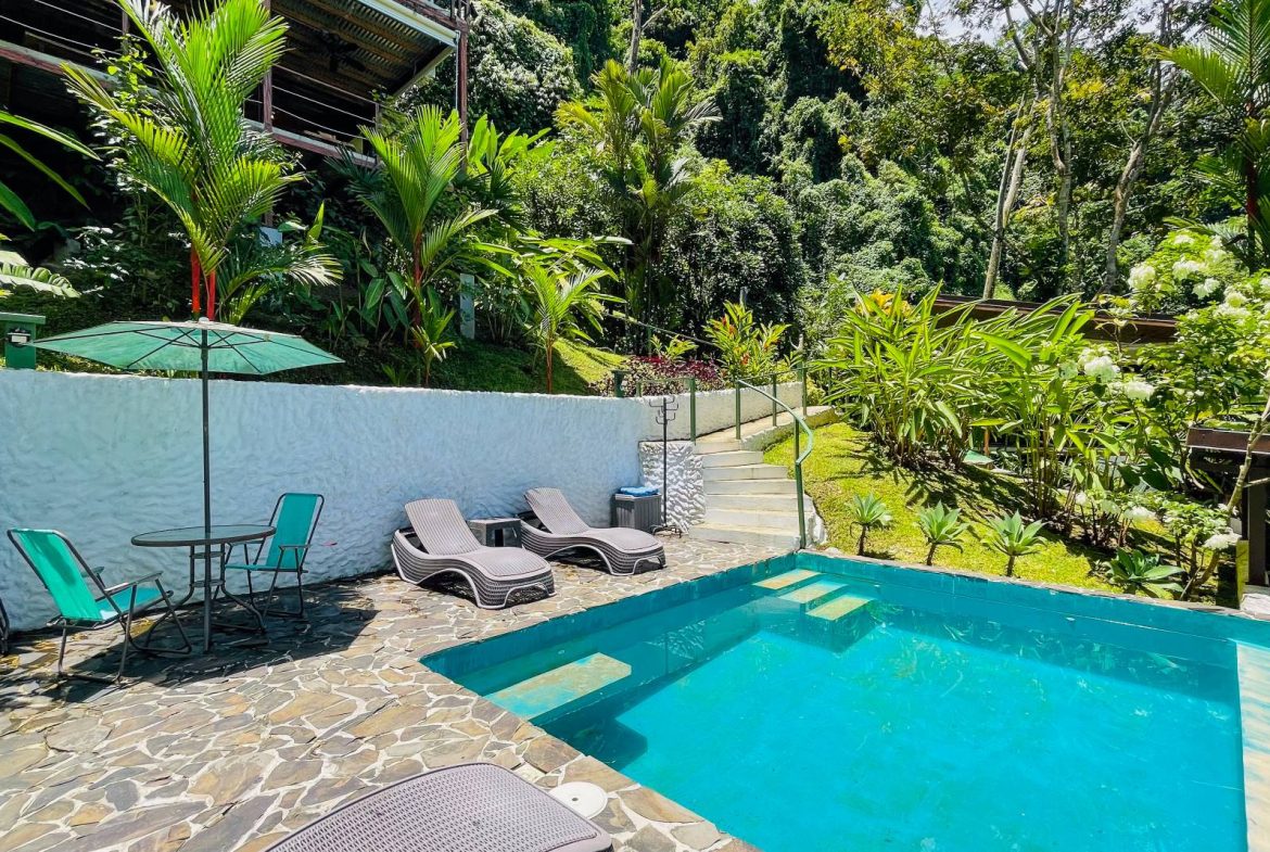 PROPERTY WITH 3  VILLAS IN PERLA THE BALLENA – 1.71 ACRES