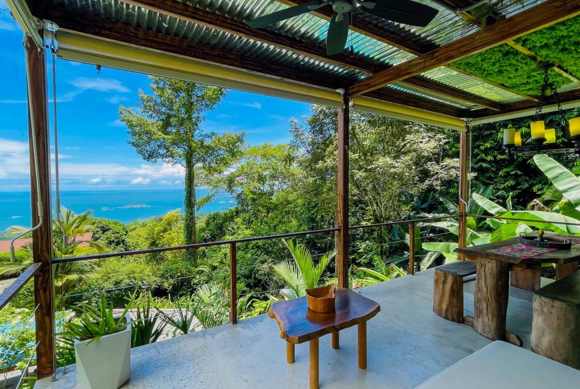 PROPERTY WITH 3  VILLAS IN PERLA THE BALLENA – 1.71 ACRES