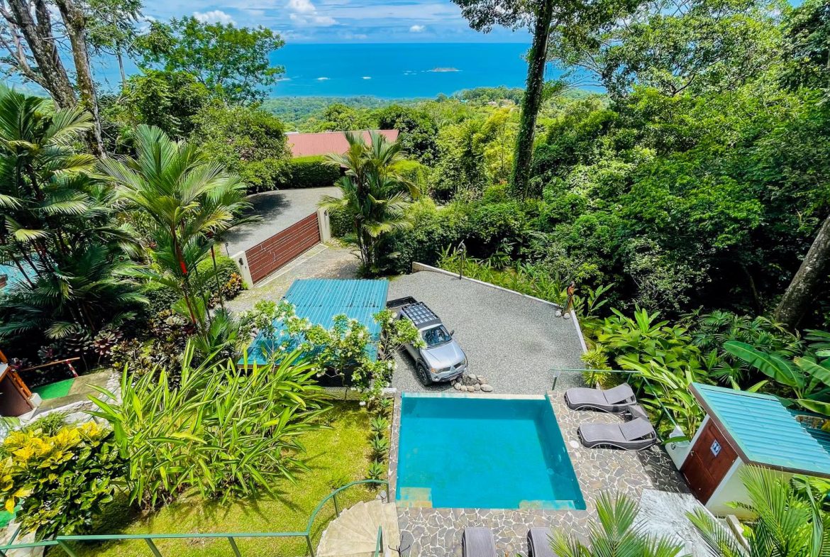 PROPERTY WITH 3  VILLAS IN PERLA THE BALLENA – 1.71 ACRES