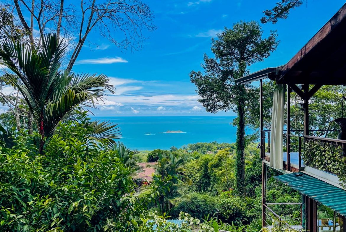 PROPERTY WITH 3  VILLAS IN PERLA THE BALLENA – 1.71 ACRES
