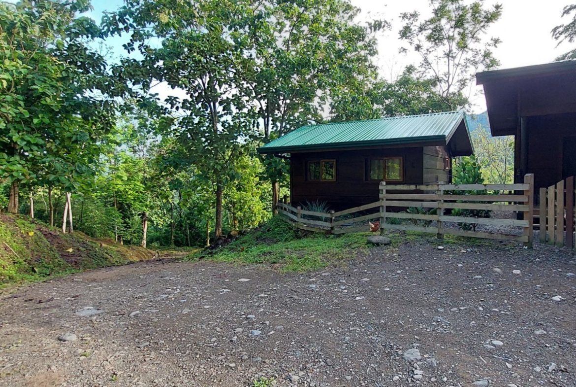 PROPERTY WITH 3 BEDROOMS IN TRES RIOS – 6.2 ACRES