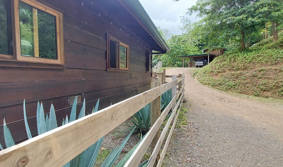 PROPERTY WITH 3 BEDROOMS IN TRES RIOS – 6.2 ACRES