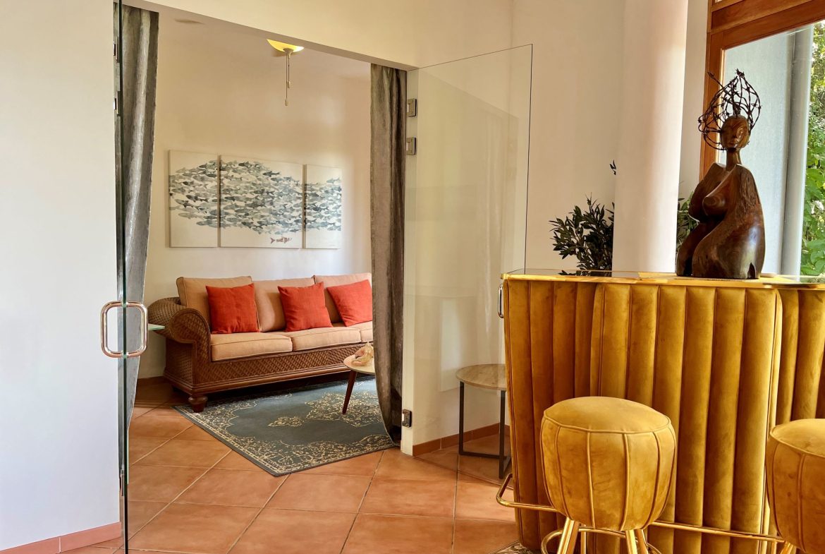VILLA TURQUESA – ONE OF THE BEST DEALS ON THE COSTA BALLENA – 1.92 ACRES
