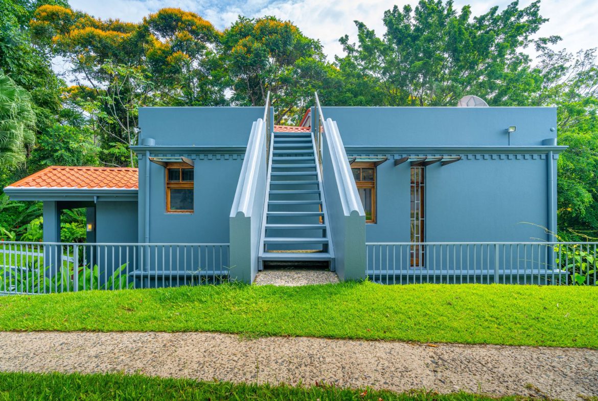VILLA TURQUESA – ONE OF THE BEST DEALS ON THE COSTA BALLENA – 1.92 ACRES