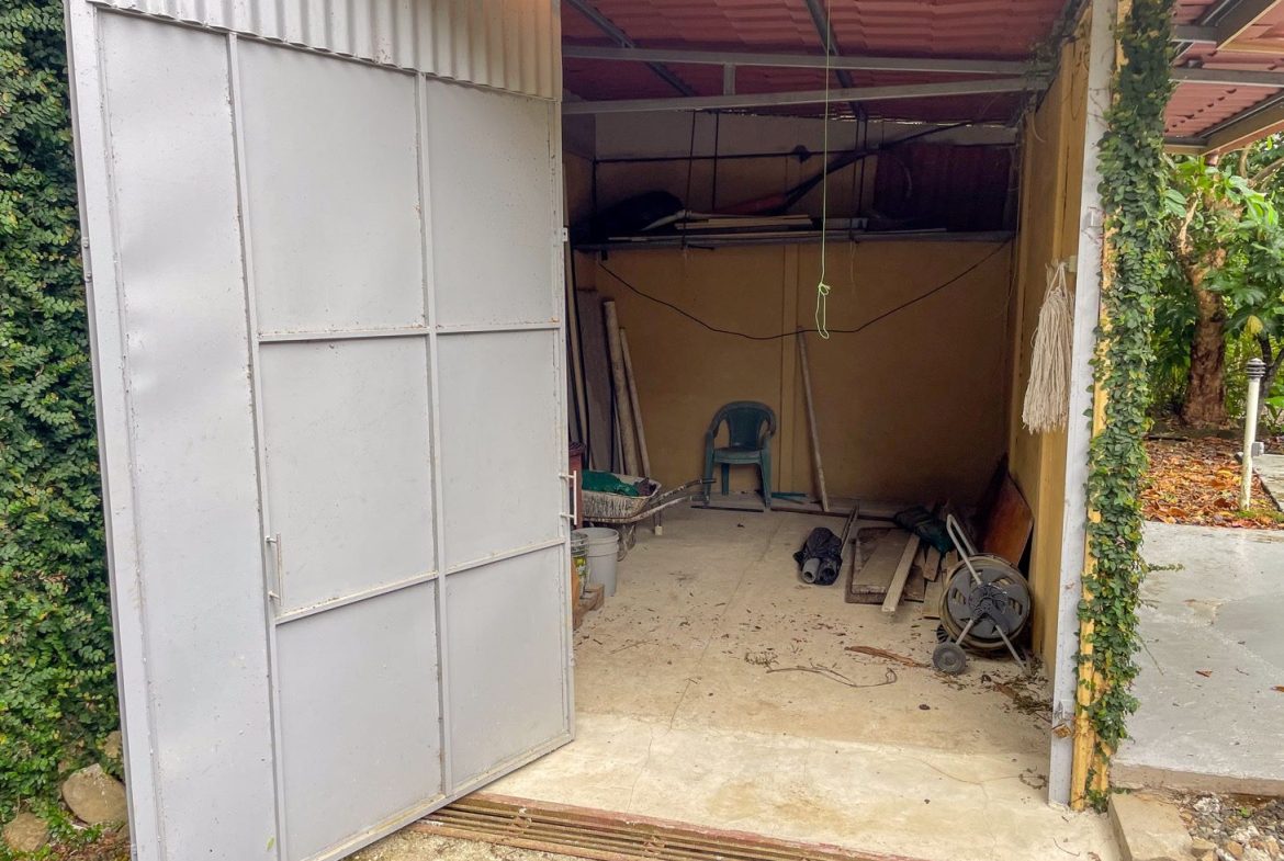 PROPERTY WITH 1 BEDROOM, IN OJOCHAL – 0.75 ACRES
