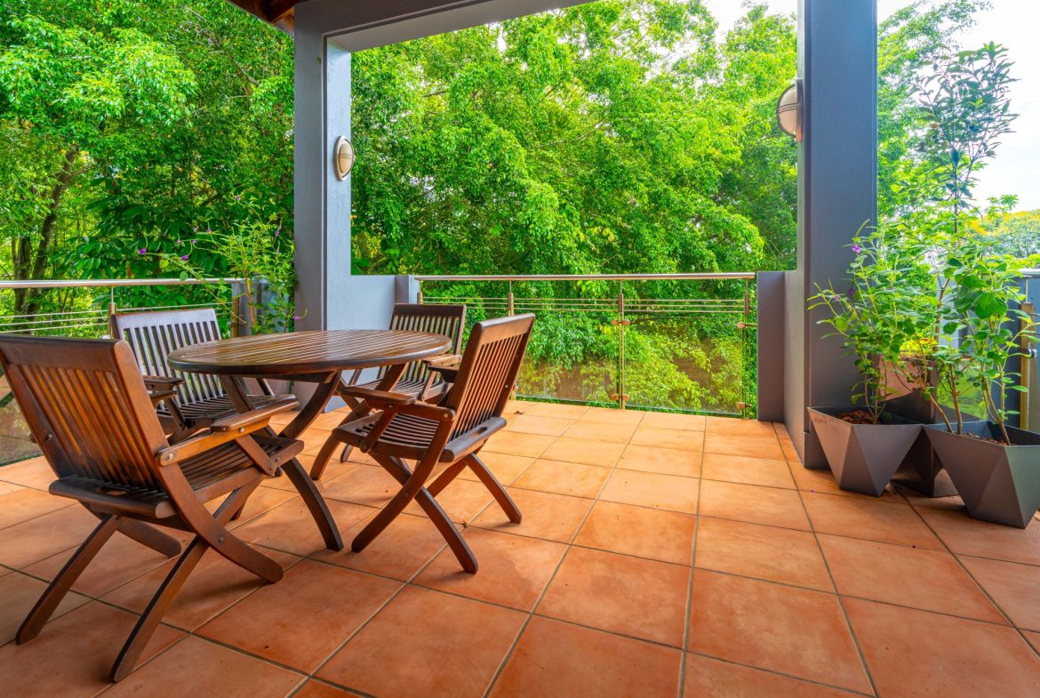 VILLA TURQUESA – ONE OF THE BEST DEALS ON THE COSTA BALLENA – 1.92 ACRES