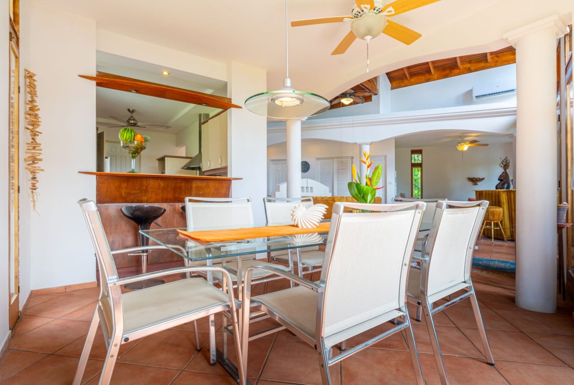 VILLA TURQUESA – ONE OF THE BEST DEALS ON THE COSTA BALLENA – 1.92 ACRES