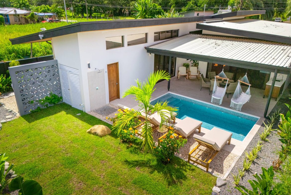 PROPERTY WITH BEAUTIFUL HOUSE IN UVITA CENTER – 0.11 ACRES, Uvita, Costa Rica — photo 5