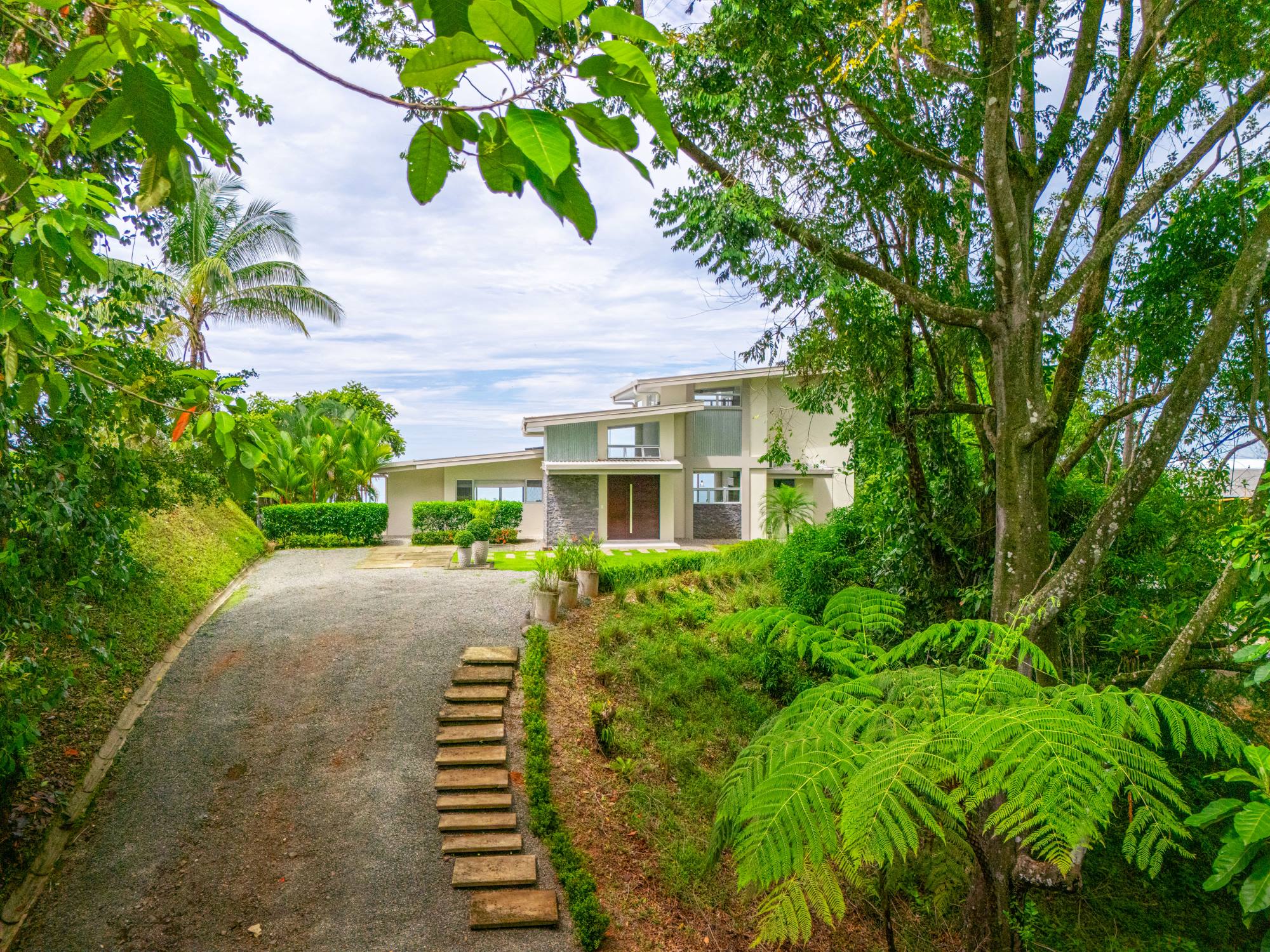 DJI_20250610100041_0407_D