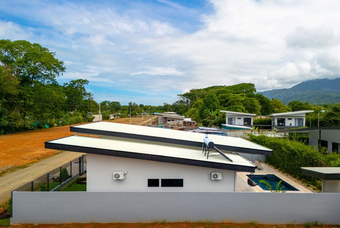 PROPERTY WITH 3 BEDROOMS, IN BAHIA BALLENA – 0.1 ACRES, Uvita, Costa Rica — photo 3