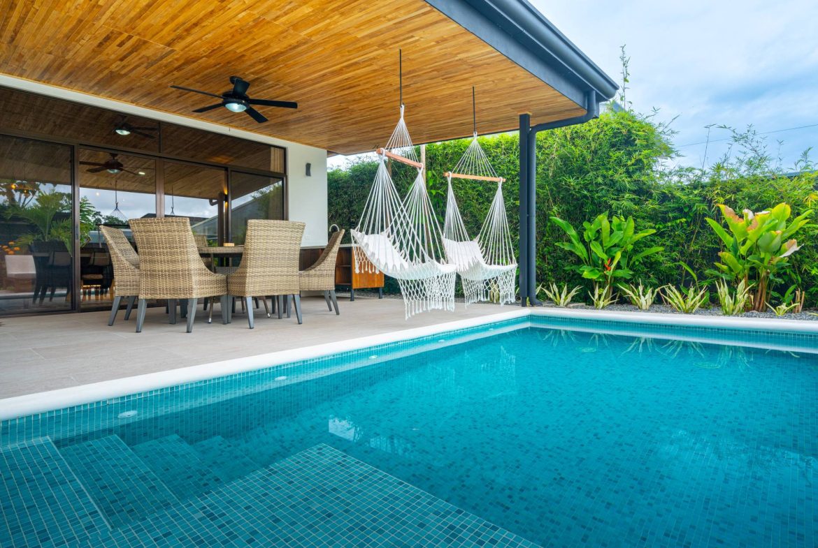 PROPERTY WITH BEAUTIFUL HOUSE IN UVITA CENTER – 0.11 ACRES