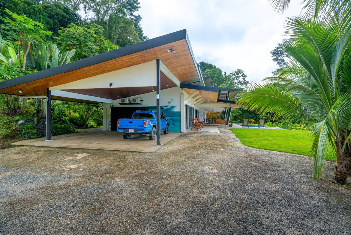 LUXURY PROPERTY WITH MOUNTAIN VIEW – 10 ACRES, Uvita, Costa Rica — photo 8