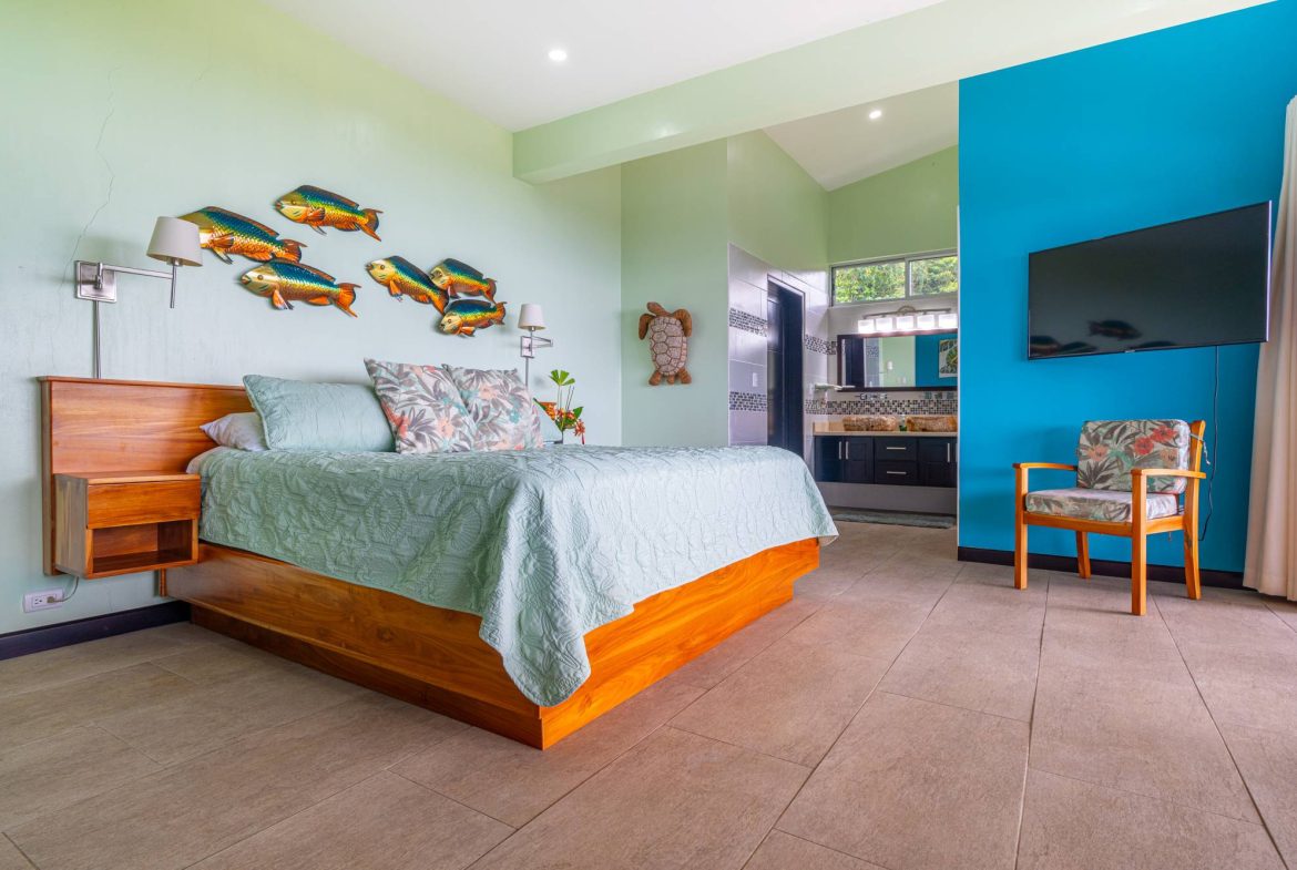 LUXURY PROPERTY WITH MOUNTAIN VIEW – 10 ACRES